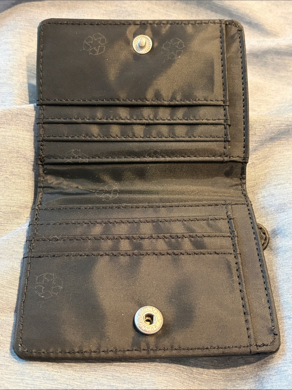 Guang Tong Leather Wallet with Zip Pocket GUC - Picture 3 of 6